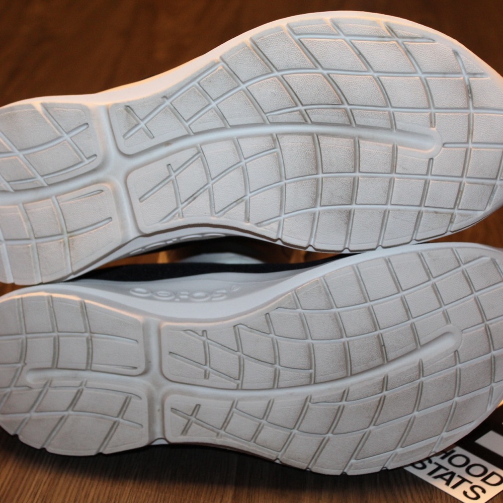 OOfos OOmg Sport LS Low Black White Womens Size 11 Sneakers - Picture 10 of 10